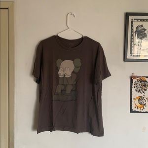 KAWS x UNIQLO shirt